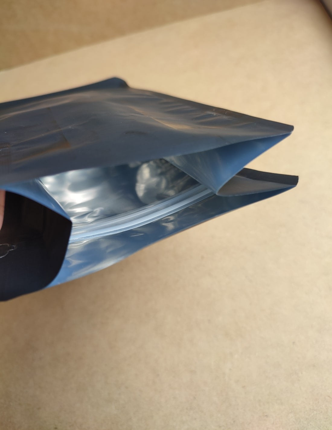Flat Bottom Czarny Aluminium